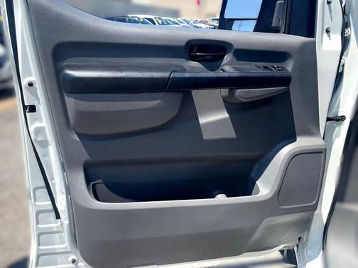 2013 Nissan NV Cargo NV1500 S V6