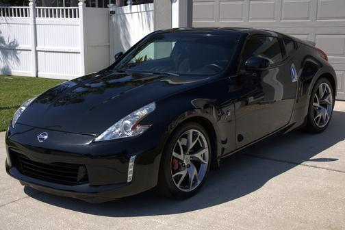 Black 2014 Nissan 370Z Base