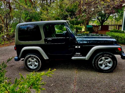 Green 2005 Jeep Wrangler X