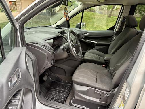 Silver 2015 Ford Transit Connect XLT