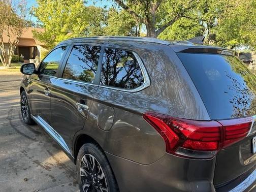 2018 Mitsubishi Outlander PHEV GT
