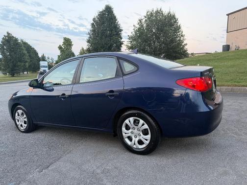 Blue 2010 Hyundai ELANTRA GLS