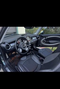 2010 MINI Cooper S Base