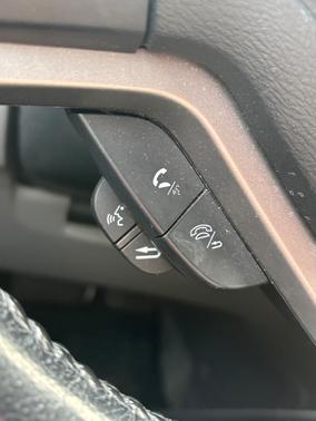White 2010 Honda CR-V EX-L w/Navigation