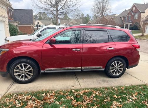 2014 Nissan Pathfinder SL