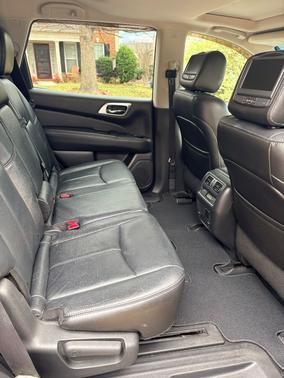 2014 Nissan Pathfinder SL