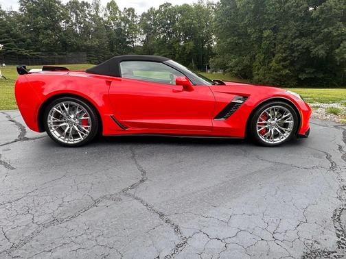 Red 2015 Chevrolet Corvette Z06