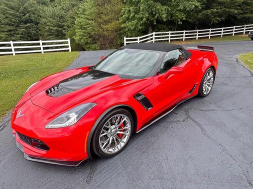 Red 2015 Chevrolet Corvette Z06