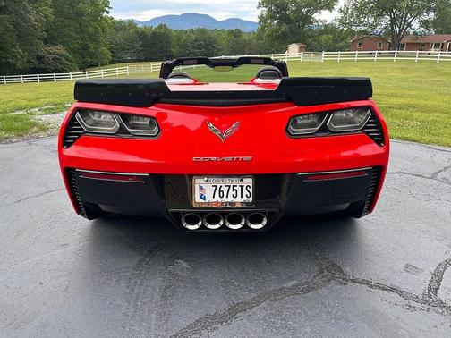 Red 2015 Chevrolet Corvette Z06