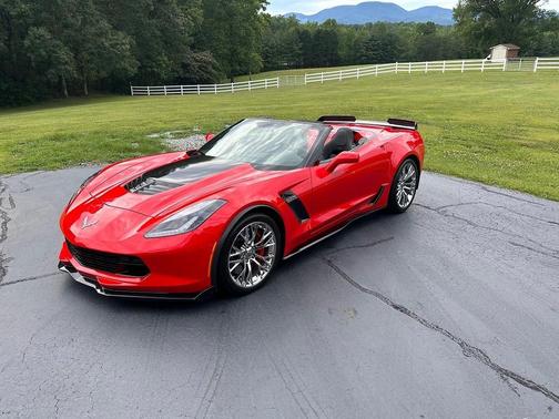 Red 2015 Chevrolet Corvette Z06