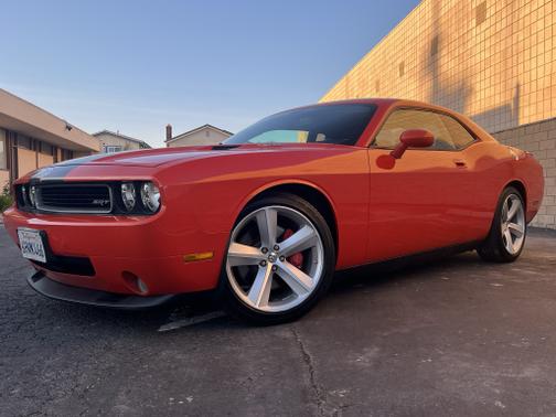 2009 Dodge Challenger SRT8