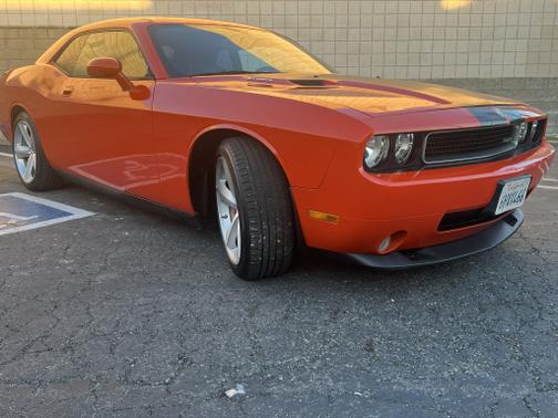 2009 Dodge Challenger SRT8