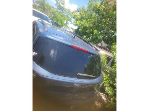Blue 2018 Ford Escape SE