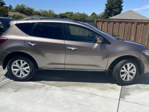 Brown 2012 Nissan Murano SL
