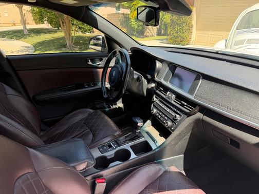White 2016 Kia Optima SXL Turbo