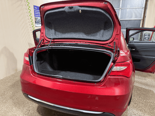 2012 Chrysler 200 Touring