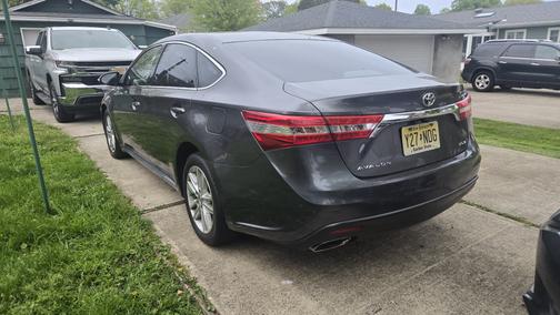 Gray 2013 Toyota Avalon XLE Premium
