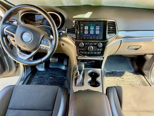 Gray 2021 Jeep Grand Cherokee Trailhawk