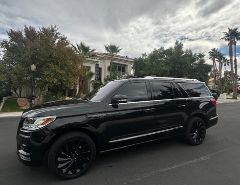 Black 2020 Lincoln Navigator L Reserve