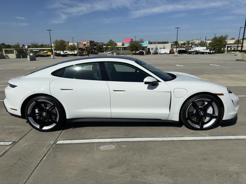 2020 Porsche Taycan 4S