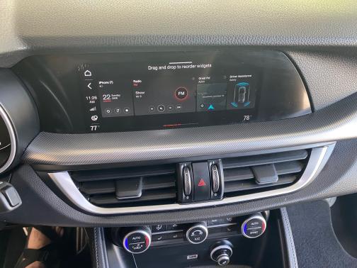 2022 Alfa Romeo Stelvio Veloce
