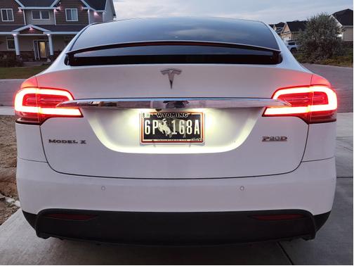 White 2016 Tesla Model X P90D