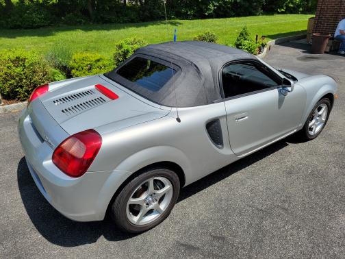 2001 Toyota MR2 Spyder