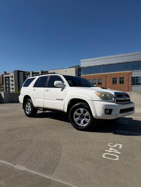 White 2006 Toyota 4Runner Sport