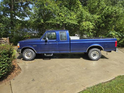 1996 Ford F-250 XL SuperCab H/D
