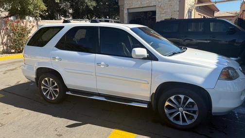 White 2004 Acura MDX Touring