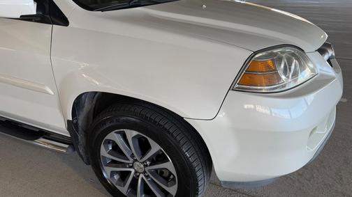 White 2004 Acura MDX Touring