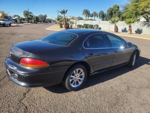 2000 Chrysler LHS Base