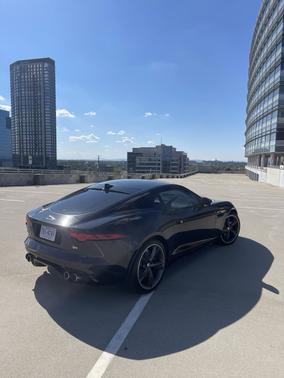 2015 Jaguar F-TYPE R