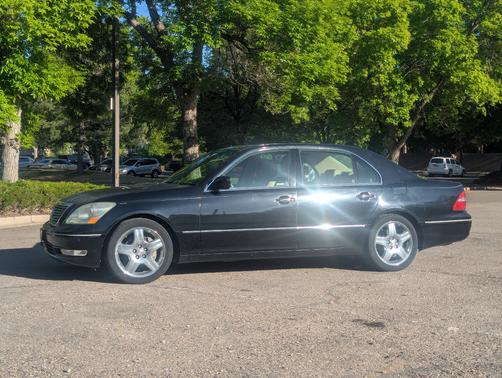 Black 2005 Lexus LS 430 Base