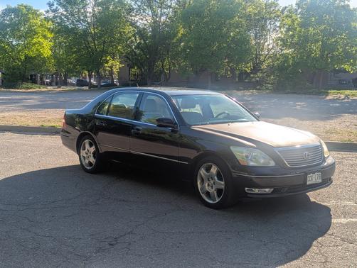 Black 2005 Lexus LS 430 Base