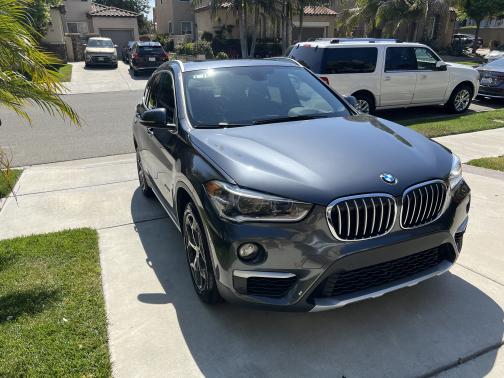 Photo 3 of 19 of 2018 BMW X1 sDrive28i