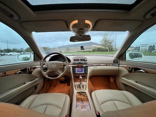 White 2008 Mercedes-Benz E-Class E 350 4MATIC