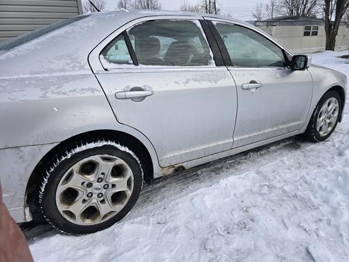 2011 Ford Fusion SE