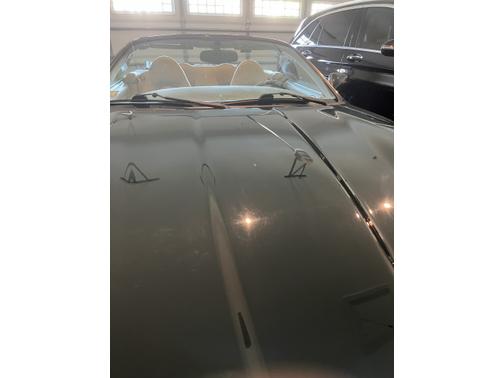 1999 Jaguar XK8 Base