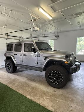 Gray 2018 Jeep Wrangler Unlimited Sahara