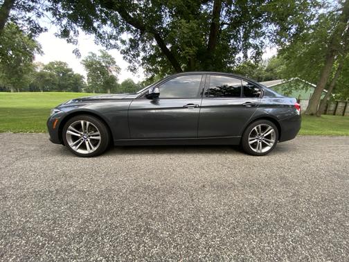2017 BMW 320 i xDrive