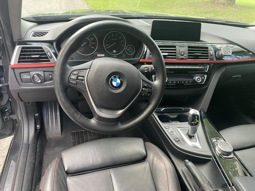 2017 BMW 320 i xDrive