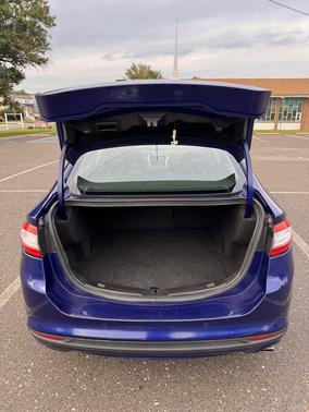 Blue 2014 Ford Fusion SE