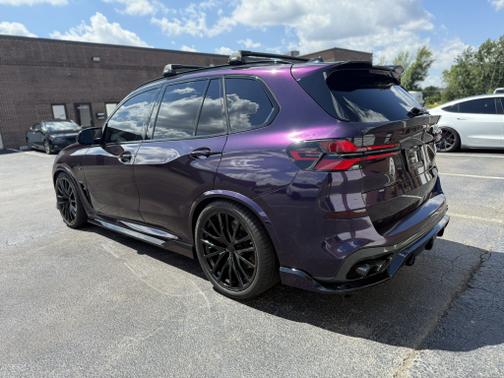 2023 BMW X5 M50i
