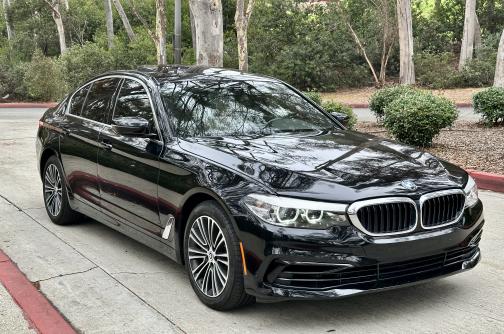 2019 BMW 530 i