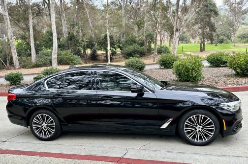 2019 BMW 530 i