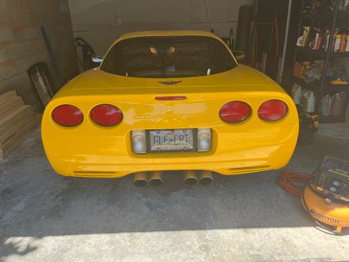 Yellow 2001 Chevrolet Corvette Base