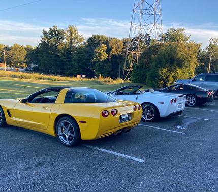 Yellow 2001 Chevrolet Corvette Base