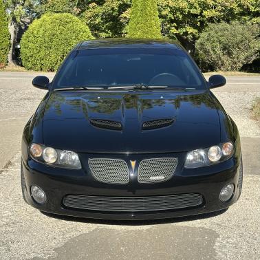 2005 Pontiac GTO Base