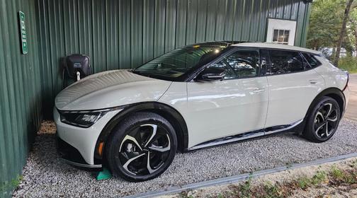 Beige 2022 Kia EV6 GT-Line